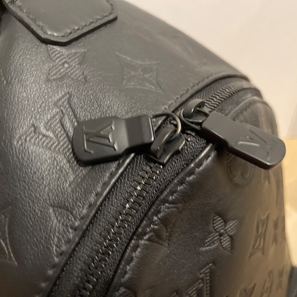 *SOLD* Louis Vuitton Monogram Shadow Racer Slingbag *Authentic* - Picture 9 of 16
